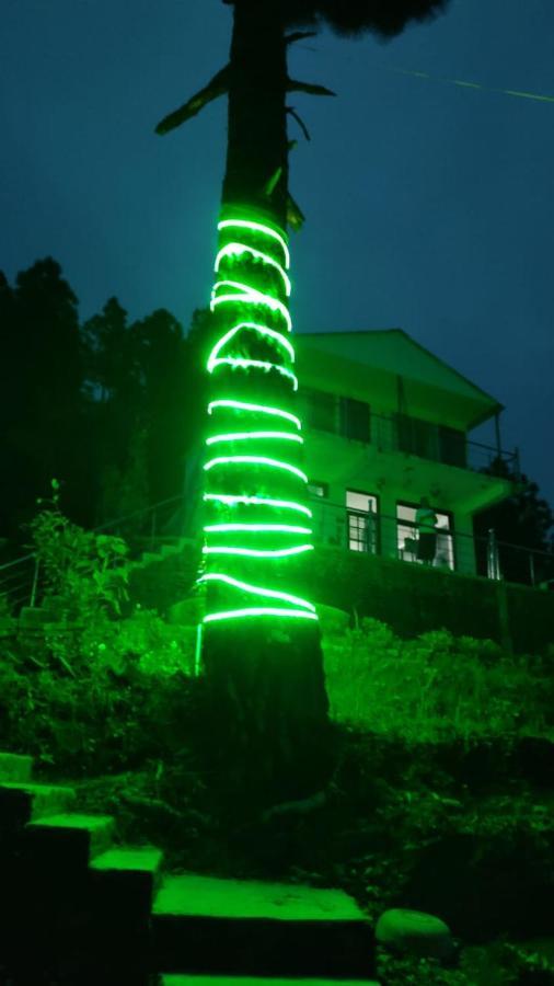 The Plum Apartamento Mukteshwar Exterior foto